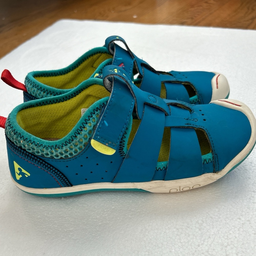 PLAE Sam 2.0 fisherman sandals kids water shoes in the Seaport colorway 1.5